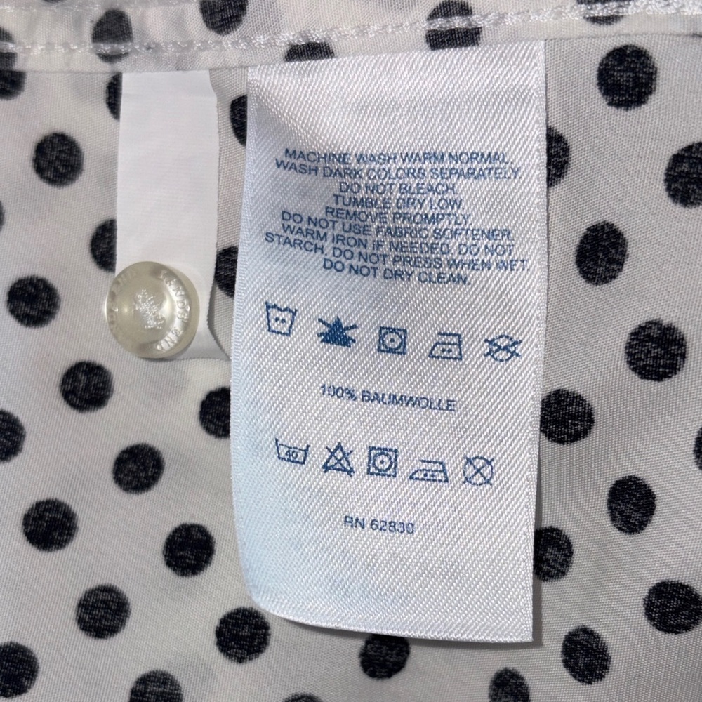Lands’ End 18 Petite Sleeveless Button Front Blouse Black White Polka Dot - Picture 9 of 9